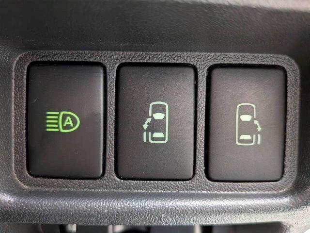 ハイエースバン スーパーＧＬ　ダークプライムＩＩ　モデリスタフルエアロ　５型セーフティセンス　両側パワースライドドア　メモリーナビ　ＬＥＤヘッドライト　特別仕様車　バックカメラ　ＡＣ１００Ｖ電源　Ｂｌｕｅｔｏｏｔｈ　フルセグＴＶ　ミュージックサーバー（6枚目）