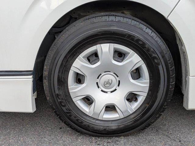 ハイエースバン スーパーＧＬ　ダークプライムＩＩ　モデリスタフルエアロ　５型セーフティセンス　両側パワースライドドア　メモリーナビ　ＬＥＤヘッドライト　特別仕様車　バックカメラ　ＡＣ１００Ｖ電源　Ｂｌｕｅｔｏｏｔｈ　フルセグＴＶ　ミュージックサーバー（33枚目）