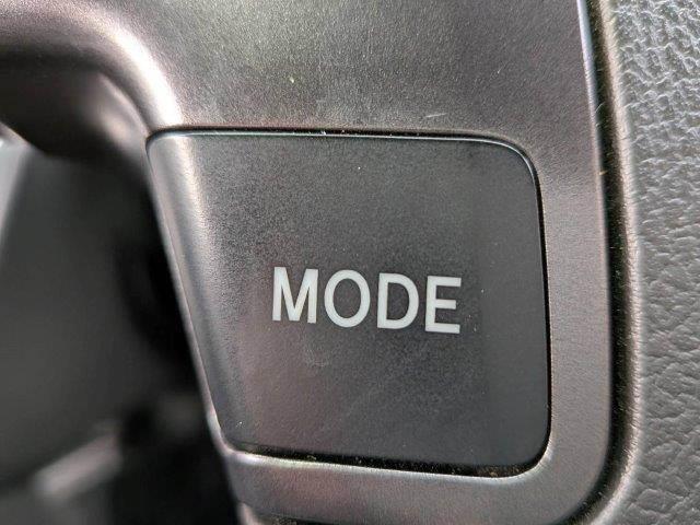 ハイエースバン スーパーＧＬ　ダークプライムＩＩ　モデリスタフルエアロ　５型セーフティセンス　両側パワースライドドア　メモリーナビ　ＬＥＤヘッドライト　特別仕様車　バックカメラ　ＡＣ１００Ｖ電源　Ｂｌｕｅｔｏｏｔｈ　フルセグＴＶ　ミュージックサーバー（42枚目）