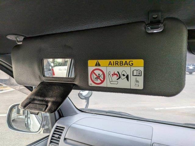 ハイエースバン スーパーＧＬ　ダークプライムＩＩ　モデリスタフルエアロ　５型セーフティセンス　両側パワースライドドア　メモリーナビ　ＬＥＤヘッドライト　特別仕様車　バックカメラ　ＡＣ１００Ｖ電源　Ｂｌｕｅｔｏｏｔｈ　フルセグＴＶ　ミュージックサーバー（54枚目）