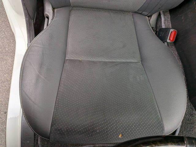 ハイエースバン スーパーＧＬ　ダークプライムＩＩ　モデリスタフルエアロ　５型セーフティセンス　両側パワースライドドア　メモリーナビ　ＬＥＤヘッドライト　特別仕様車　バックカメラ　ＡＣ１００Ｖ電源　Ｂｌｕｅｔｏｏｔｈ　フルセグＴＶ　ミュージックサーバー（57枚目）