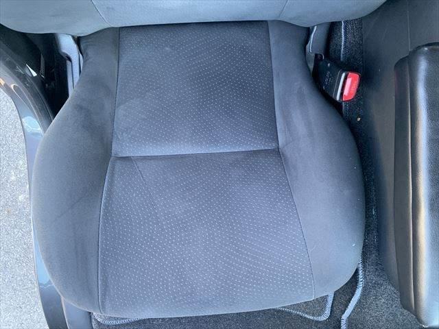 ハイエースバン スーパーＧＬ　ＳＤナビ　バックカメラ　ＬＥＤヘッドライト　Ｂｌｕｅｔｏｏｔｈ　禁煙車　ＵＳＢポート　ＥＴＣ　スマートキー　盗難防止装置　ドライブレコーダー　電動格納ミラー　ＤＶＤ再生　ＣＤ再生　フォグランプ（51枚目）