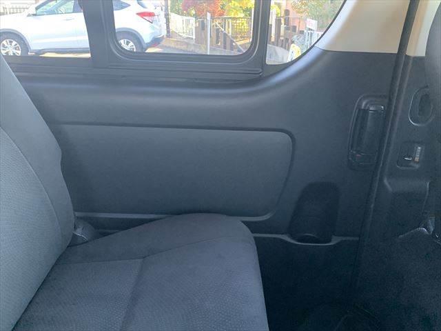 ハイエースバン スーパーＧＬ　ＳＤナビ　バックカメラ　ＬＥＤヘッドライト　Ｂｌｕｅｔｏｏｔｈ　禁煙車　ＵＳＢポート　ＥＴＣ　スマートキー　盗難防止装置　ドライブレコーダー　電動格納ミラー　ＤＶＤ再生　ＣＤ再生　フォグランプ（58枚目）