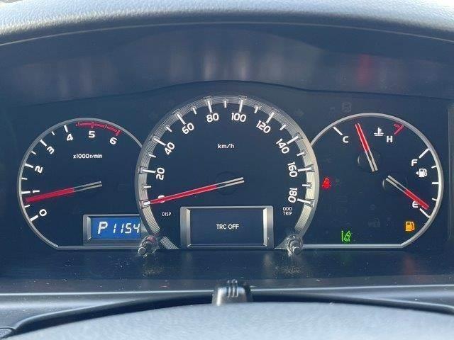 ハイエースバン スーパーＧＬ　ダークプライム　ディーゼルターボ　５型セーフティセンスＰ　禁煙車　ＬＥＤヘッドライト　ドライブレコーダー　デジタルインナーミラー　衝突軽減　コーナーセンサー　スマートキー　ハーフレザー　オートマチックハイビーム（37枚目）