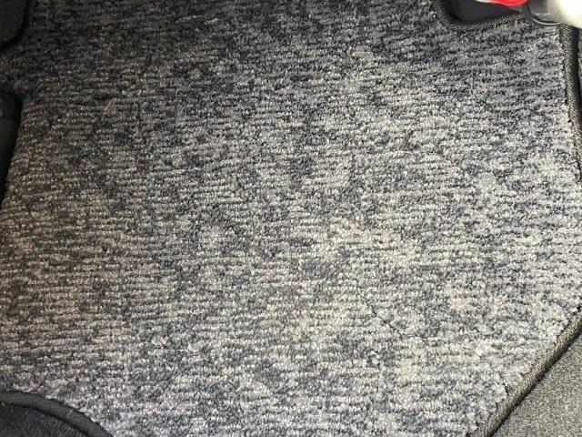 ハイエースバン スーパーＧＬ　ダークプライム　ディーゼルターボ　５型セーフティセンスＰ　禁煙車　ＬＥＤヘッドライト　ドライブレコーダー　デジタルインナーミラー　衝突軽減　コーナーセンサー　スマートキー　ハーフレザー　オートマチックハイビーム（50枚目）