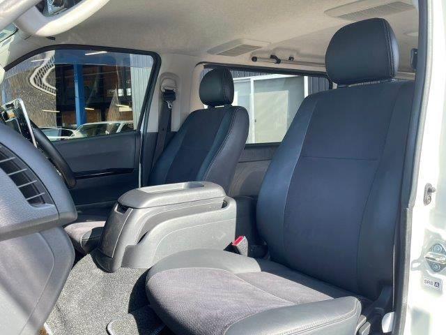 ハイエースバン スーパーＧＬ　ダークプライム　両側パワースライドドア　４ＷＤ　禁煙車　ＳＤナビ　Ｂｌｕｅｔｏｏｔｈ　バックカメラ　フルセグＴＶ　ＬＥＤヘッドライト　スマートキー　ハーフレザーシート　盗難防止装置　電動格納ミラー　ＥＴＣ（37枚目）