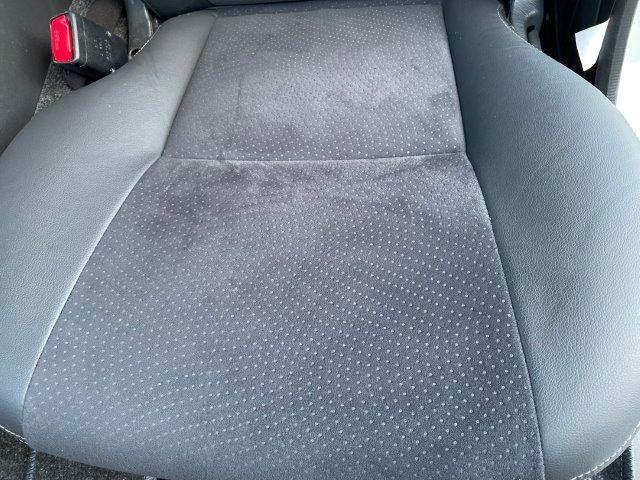 ハイエースバン スーパーＧＬ　ダークプライム　両側パワースライドドア　４ＷＤ　禁煙車　ＳＤナビ　Ｂｌｕｅｔｏｏｔｈ　バックカメラ　フルセグＴＶ　ＬＥＤヘッドライト　スマートキー　ハーフレザーシート　盗難防止装置　電動格納ミラー　ＥＴＣ（64枚目）