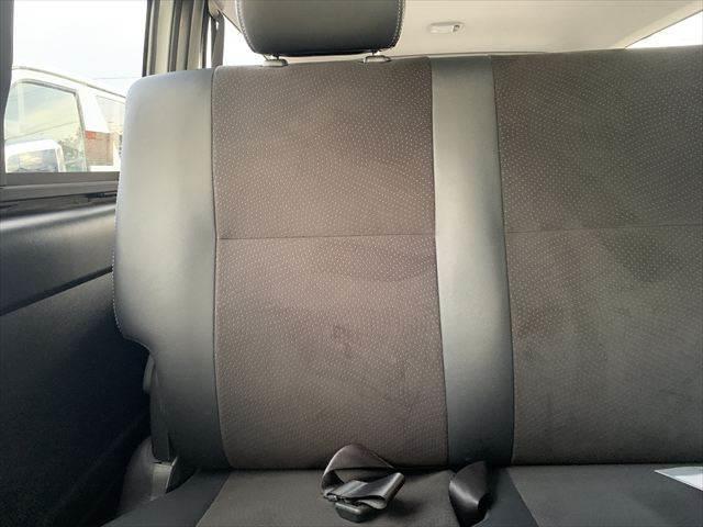 ハイエースバン スーパーＧＬ　ダークプライム　純正ＳＤナビ　衝突軽減ブレーキ　地デジＴＶ　バックカメラ　ＬＥＤヘッドライト　スマートキー　ＥＴＣ２．０　電動格納ミラー　オートマチックハイビーム　盗難防止装置　ドライブレコーダー（59枚目）