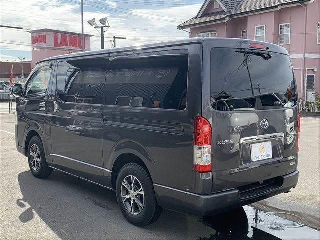 ハイエースバン ロングスーパーＧＬ　純正ＨＤＤナビ　Ｂｌｕｅｔｏｏｔｈ　地デジＴＶ　バックカメラ　両側スライドドア　禁煙車　ＥＴＣ　盗難防止装置　キーレスエントリー　電動格納ミラー　純正１５インチアルミホイール　パワーウィンドウ（19枚目）