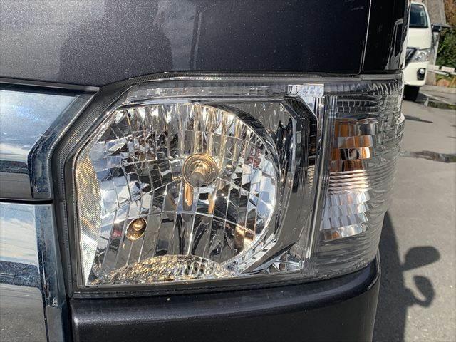 ハイエースバン ロングスーパーＧＬ　純正ＨＤＤナビ　Ｂｌｕｅｔｏｏｔｈ　地デジＴＶ　バックカメラ　両側スライドドア　禁煙車　ＥＴＣ　盗難防止装置　キーレスエントリー　電動格納ミラー　純正１５インチアルミホイール　パワーウィンドウ（21枚目）