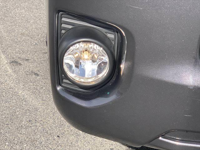 ハイエースバン ロングスーパーＧＬ　純正ＨＤＤナビ　Ｂｌｕｅｔｏｏｔｈ　地デジＴＶ　バックカメラ　両側スライドドア　禁煙車　ＥＴＣ　盗難防止装置　キーレスエントリー　電動格納ミラー　純正１５インチアルミホイール　パワーウィンドウ（31枚目）