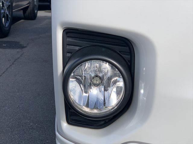 ハイエースバン ロングスーパーＧＬ　Ｂｌｕｅｔｏｏｔｈ　フルセグＴＶ　ＥＴＣ　１７インチＡＷ　衝突軽減ブレーキ　バックカメラ　メモリーナビ　両側スライドドア　ＬＥＤヘッドライト　スマートキー　ドライブレコーダー　オートマチックハイビーム（31枚目）