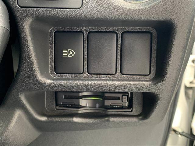 ハイエースバン ロングスーパーＧＬ　Ｂｌｕｅｔｏｏｔｈ　フルセグＴＶ　ＥＴＣ　１７インチＡＷ　衝突軽減ブレーキ　バックカメラ　メモリーナビ　両側スライドドア　ＬＥＤヘッドライト　スマートキー　ドライブレコーダー　オートマチックハイビーム（39枚目）