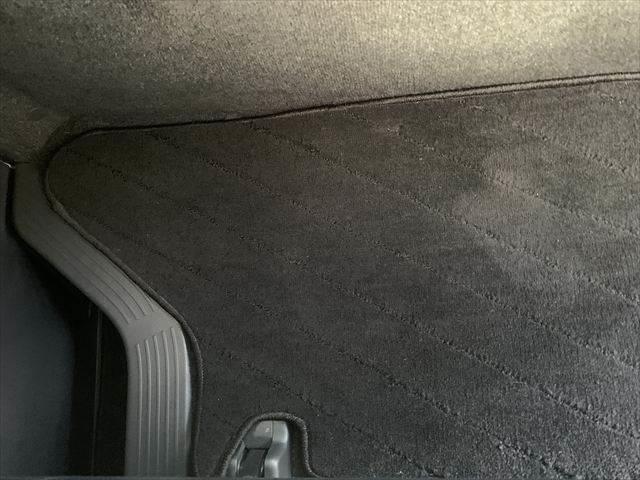 ハイエースバン ロングスーパーＧＬ　Ｂｌｕｅｔｏｏｔｈ　フルセグＴＶ　ＥＴＣ　１７インチＡＷ　衝突軽減ブレーキ　バックカメラ　メモリーナビ　両側スライドドア　ＬＥＤヘッドライト　スマートキー　ドライブレコーダー　オートマチックハイビーム（44枚目）