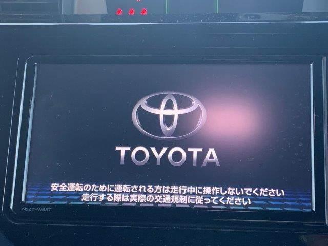 タンク カスタムＧ　両側パワースライドドア　禁煙車　純正ＳＤナビ　クルーズコントロール　バックカメラ　Ｂｌｕｅｔｏｏｔｈ対応　フルセグＴＶ　ＬＥＤヘッドライト　純正フロントエアロ　ＥＴＣ　オートハイビーム　衝突軽減（4枚目）