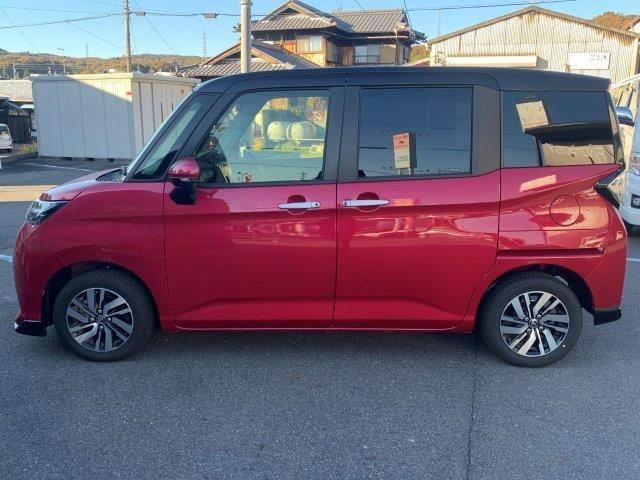 タンク カスタムＧ　両側パワースライドドア　禁煙車　純正ＳＤナビ　クルーズコントロール　バックカメラ　Ｂｌｕｅｔｏｏｔｈ対応　フルセグＴＶ　ＬＥＤヘッドライト　純正フロントエアロ　ＥＴＣ　オートハイビーム　衝突軽減（22枚目）