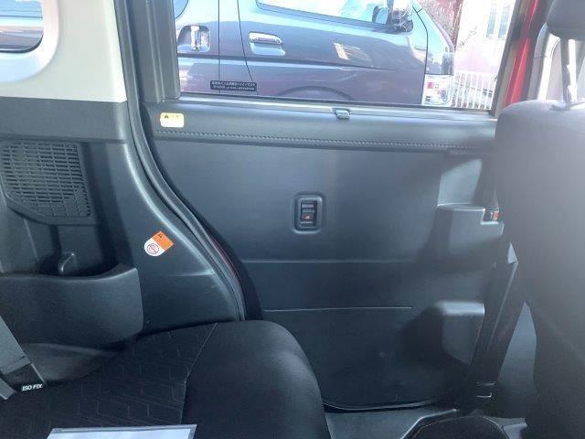 タンク カスタムＧ　両側パワースライドドア　禁煙車　純正ＳＤナビ　クルーズコントロール　バックカメラ　Ｂｌｕｅｔｏｏｔｈ対応　フルセグＴＶ　ＬＥＤヘッドライト　純正フロントエアロ　ＥＴＣ　オートハイビーム　衝突軽減（61枚目）