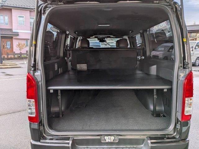 ハイエースバン スーパーGL 50TH アニバーサリーリミテッド ディーゼルターボ モデリスタエアロ 両側パワースライドドア 禁煙車 純正SDナビ クルーズコントロール バックカメラ ブルートゥース フルセグ 衝突軽減 ハーフレザーシート ETC2.0 LEDヘッド(13枚目)