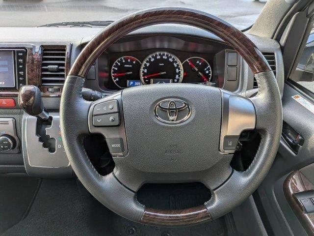 ハイエースバン スーパーGL 50TH アニバーサリーリミテッド ディーゼルターボ モデリスタエアロ 両側パワースライドドア 禁煙車 純正SDナビ クルーズコントロール バックカメラ ブルートゥース フルセグ 衝突軽減 ハーフレザーシート ETC2.0 LEDヘッド(14枚目)