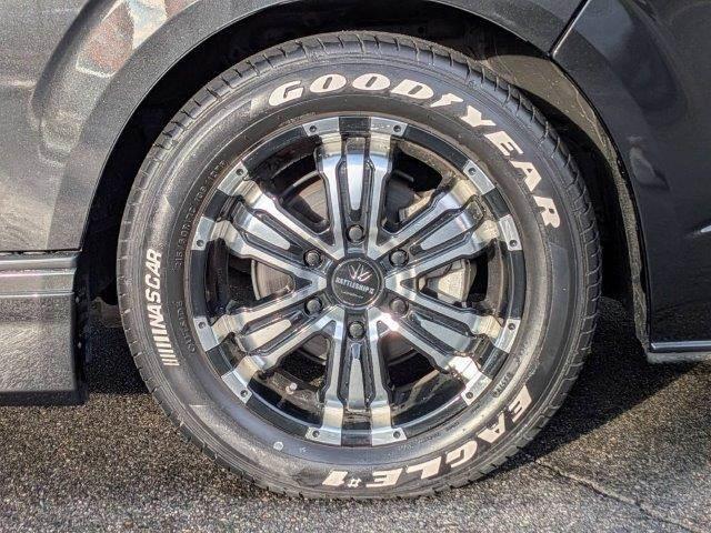 ハイエースバン スーパーGL 50TH アニバーサリーリミテッド ディーゼルターボ モデリスタエアロ 両側パワースライドドア 禁煙車 純正SDナビ クルーズコントロール バックカメラ ブルートゥース フルセグ 衝突軽減 ハーフレザーシート ETC2.0 LEDヘッド(33枚目)