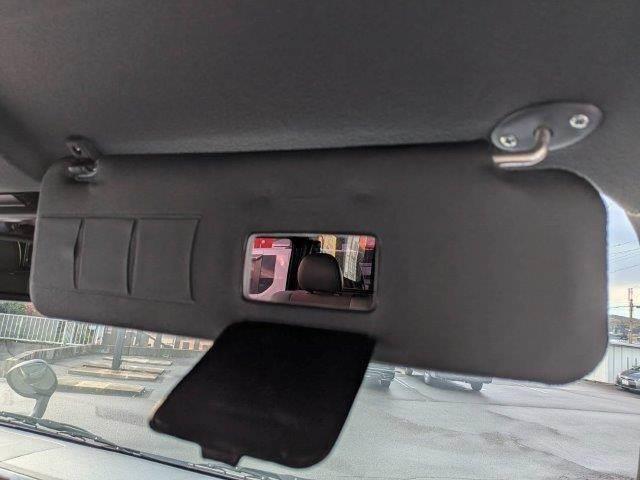 ハイエースバン スーパーGL 50TH アニバーサリーリミテッド ディーゼルターボ モデリスタエアロ 両側パワースライドドア 禁煙車 純正SDナビ クルーズコントロール バックカメラ ブルートゥース フルセグ 衝突軽減 ハーフレザーシート ETC2.0 LEDヘッド(53枚目)