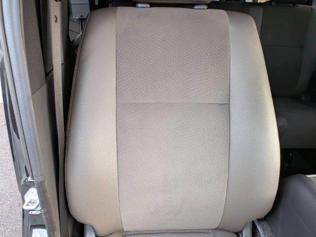 ハイエースバン スーパーGL 50TH アニバーサリーリミテッド ディーゼルターボ モデリスタエアロ 両側パワースライドドア 禁煙車 純正SDナビ クルーズコントロール バックカメラ ブルートゥース フルセグ 衝突軽減 ハーフレザーシート ETC2.0 LEDヘッド(57枚目)