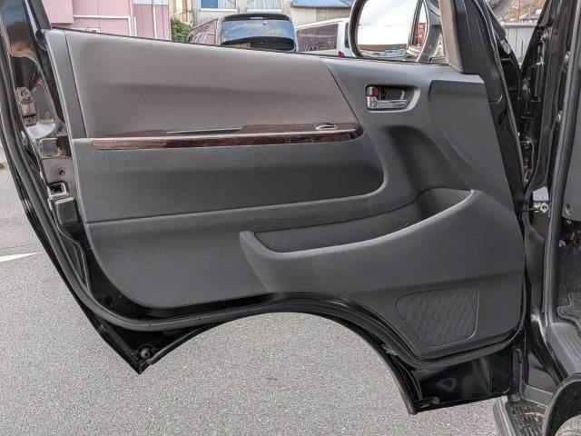 ハイエースバン スーパーGL 50TH アニバーサリーリミテッド ディーゼルターボ モデリスタエアロ 両側パワースライドドア 禁煙車 純正SDナビ クルーズコントロール バックカメラ ブルートゥース フルセグ 衝突軽減 ハーフレザーシート ETC2.0 LEDヘッド(62枚目)