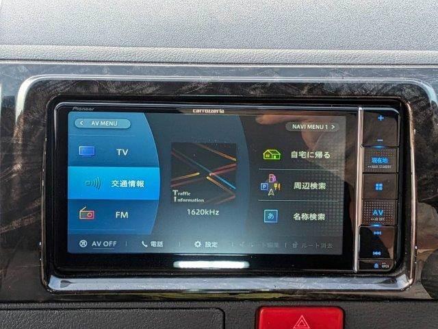 ハイエースバン スーパーGL ダークプライムII 禁煙車 メモリーナビ JBLスピーカー USBポート Bluetooth フルセグTV デジタルインナーミラー コンビハンドル クリアランスソナー ETC LEDヘッドライト スマートキー(5枚目)