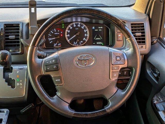 ハイエースバン スーパーGL ダークプライムII 禁煙車 メモリーナビ JBLスピーカー USBポート Bluetooth フルセグTV デジタルインナーミラー コンビハンドル クリアランスソナー ETC LEDヘッドライト スマートキー(12枚目)