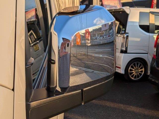 ハイエースバン スーパーGL ダークプライムII 禁煙車 メモリーナビ JBLスピーカー USBポート Bluetooth フルセグTV デジタルインナーミラー コンビハンドル クリアランスソナー ETC LEDヘッドライト スマートキー(27枚目)