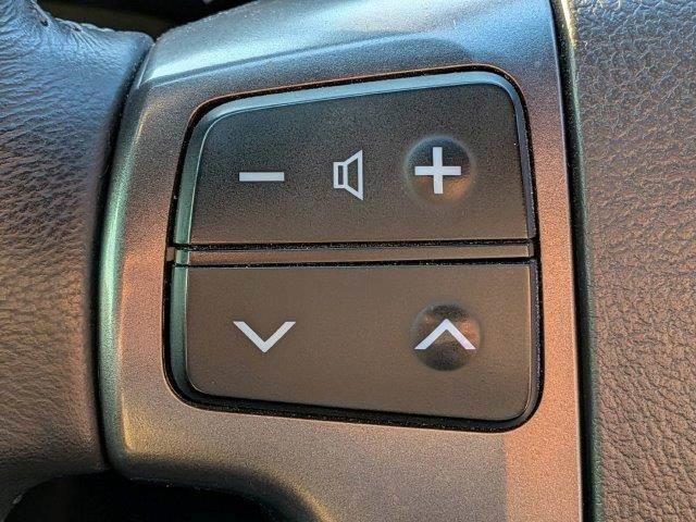 ハイエースバン スーパーGL ダークプライムII 禁煙車 メモリーナビ JBLスピーカー USBポート Bluetooth フルセグTV デジタルインナーミラー コンビハンドル クリアランスソナー ETC LEDヘッドライト スマートキー(40枚目)