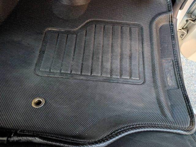 ハイエースバン スーパーGL ダークプライムII 禁煙車 メモリーナビ JBLスピーカー USBポート Bluetooth フルセグTV デジタルインナーミラー コンビハンドル クリアランスソナー ETC LEDヘッドライト スマートキー(46枚目)