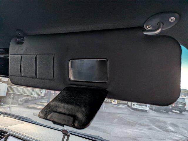 ハイエースバン スーパーGL ダークプライムII 禁煙車 メモリーナビ JBLスピーカー USBポート Bluetooth フルセグTV デジタルインナーミラー コンビハンドル クリアランスソナー ETC LEDヘッドライト スマートキー(52枚目)