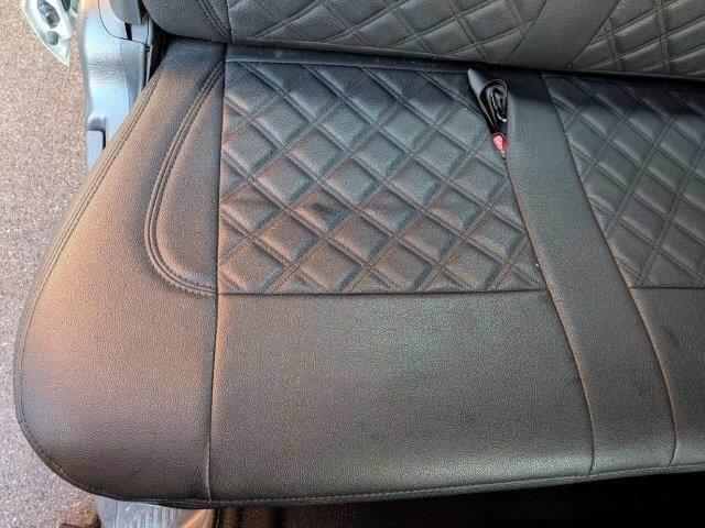 ハイエースバン スーパーGL ダークプライムII 禁煙車 メモリーナビ JBLスピーカー USBポート Bluetooth フルセグTV デジタルインナーミラー コンビハンドル クリアランスソナー ETC LEDヘッドライト スマートキー(60枚目)