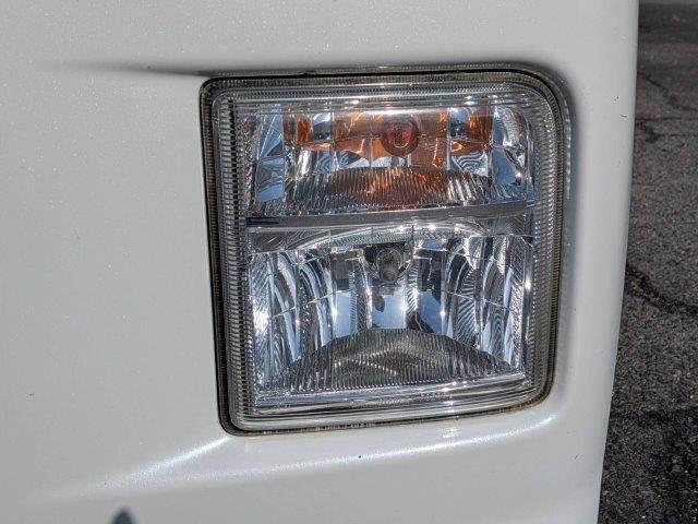 タントエグゼ カスタムＧ　禁煙車　純正ＳＤナビ　バックカメラ　ＨＩＤヘッドライト　キーレス　ドライブレコーダー　純正エアロ　オートエアコン　ミュージックサーバー　地デジテレビ　電動格納ミラー　フォグランプ　純正アルミホイール（17枚目）