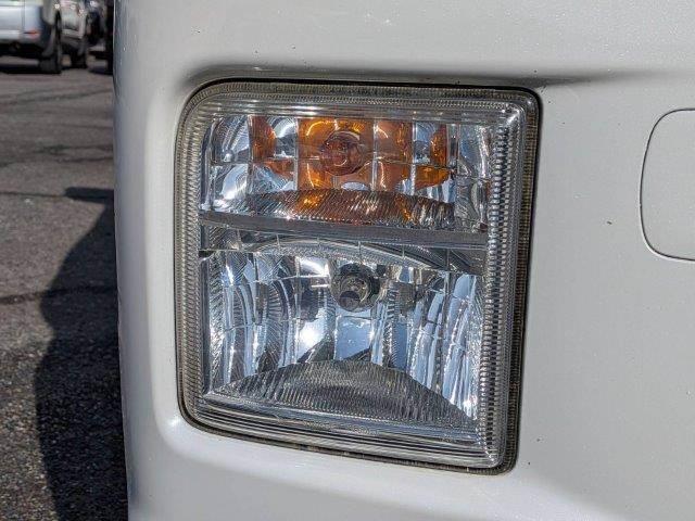 タントエグゼ カスタムＧ　禁煙車　純正ＳＤナビ　バックカメラ　ＨＩＤヘッドライト　キーレス　ドライブレコーダー　純正エアロ　オートエアコン　ミュージックサーバー　地デジテレビ　電動格納ミラー　フォグランプ　純正アルミホイール（18枚目）