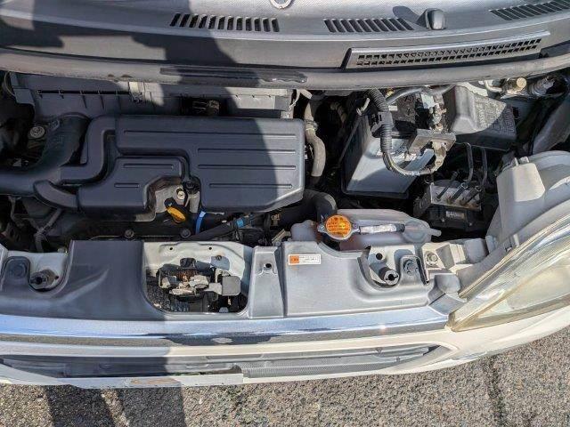 タントエグゼ カスタムＧ　禁煙車　純正ＳＤナビ　バックカメラ　ＨＩＤヘッドライト　キーレス　ドライブレコーダー　純正エアロ　オートエアコン　ミュージックサーバー　地デジテレビ　電動格納ミラー　フォグランプ　純正アルミホイール（26枚目）