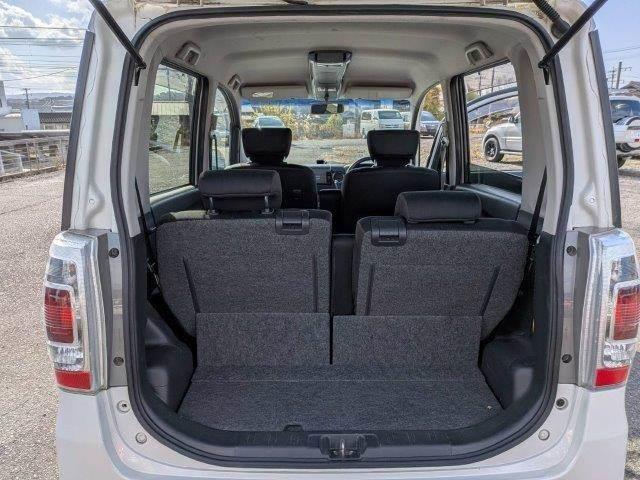 タントエグゼ カスタムＧ　禁煙車　純正ＳＤナビ　バックカメラ　ＨＩＤヘッドライト　キーレス　ドライブレコーダー　純正エアロ　オートエアコン　ミュージックサーバー　地デジテレビ　電動格納ミラー　フォグランプ　純正アルミホイール（31枚目）