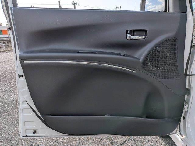 タントエグゼ カスタムＧ　禁煙車　純正ＳＤナビ　バックカメラ　ＨＩＤヘッドライト　キーレス　ドライブレコーダー　純正エアロ　オートエアコン　ミュージックサーバー　地デジテレビ　電動格納ミラー　フォグランプ　純正アルミホイール（53枚目）