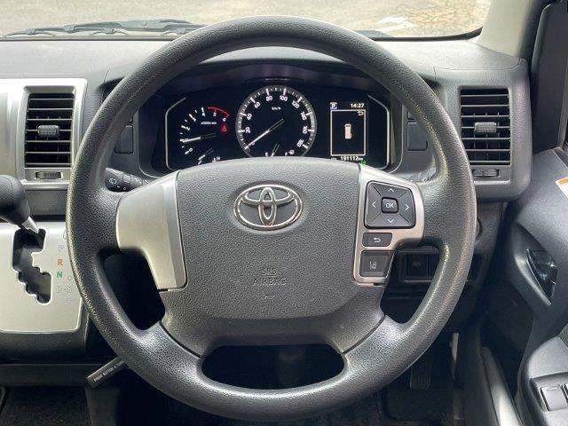 ハイエースバン ロングスーパーＧＬ　４ＷＤ　禁煙車　Ｂｌｕｅｔｏｏｔｈ　純正ＳＤナビ　寒冷地仕様　バックカメラ　フルセグ　ドライブレコーダー　トヨタセーフティセンス　ＡＣ１００Ｖ　純正スターター　ＥＴＣ　スマートキー　オートハイビーム（15枚目）