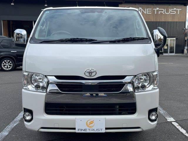 ハイエースバン ロングスーパーＧＬ　４ＷＤ　禁煙車　Ｂｌｕｅｔｏｏｔｈ　純正ＳＤナビ　寒冷地仕様　バックカメラ　フルセグ　ドライブレコーダー　トヨタセーフティセンス　ＡＣ１００Ｖ　純正スターター　ＥＴＣ　スマートキー　オートハイビーム（19枚目）