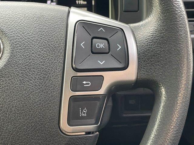 ハイエースバン ロングスーパーＧＬ　４ＷＤ　禁煙車　Ｂｌｕｅｔｏｏｔｈ　純正ＳＤナビ　寒冷地仕様　バックカメラ　フルセグ　ドライブレコーダー　トヨタセーフティセンス　ＡＣ１００Ｖ　純正スターター　ＥＴＣ　スマートキー　オートハイビーム（42枚目）