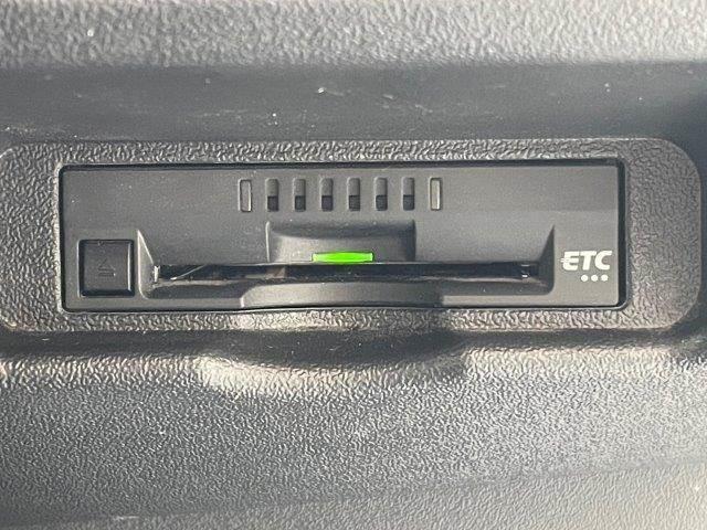 ハイエースバン ロングスーパーＧＬ　４ＷＤ　禁煙車　Ｂｌｕｅｔｏｏｔｈ　純正ＳＤナビ　寒冷地仕様　バックカメラ　フルセグ　ドライブレコーダー　トヨタセーフティセンス　ＡＣ１００Ｖ　純正スターター　ＥＴＣ　スマートキー　オートハイビーム（45枚目）