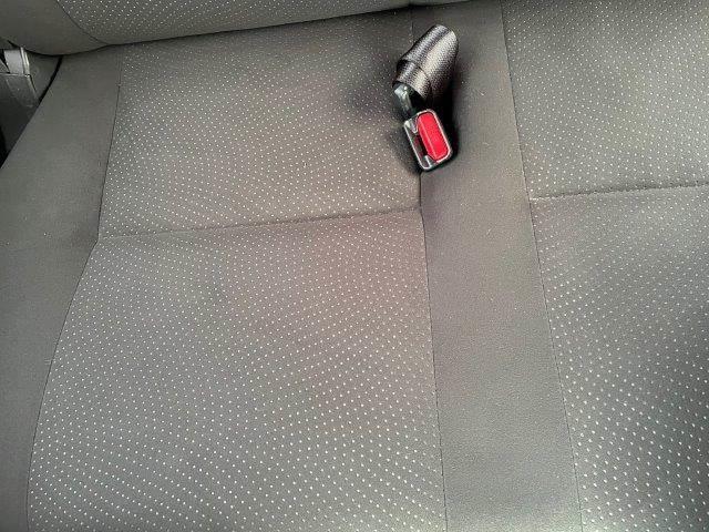 ハイエースバン ロングスーパーＧＬ　４ＷＤ　禁煙車　Ｂｌｕｅｔｏｏｔｈ　純正ＳＤナビ　寒冷地仕様　バックカメラ　フルセグ　ドライブレコーダー　トヨタセーフティセンス　ＡＣ１００Ｖ　純正スターター　ＥＴＣ　スマートキー　オートハイビーム（61枚目）