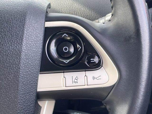 プリウス Aツーリングセレクション ユーザー買取車 禁煙車 レーダークルーズコントロール HUD 純正SDナビ LEDヘッドライト バックカメラ BSM シートヒーター ブルートゥース フルセグTV スマートキー コーナーセンサー(44枚目)
