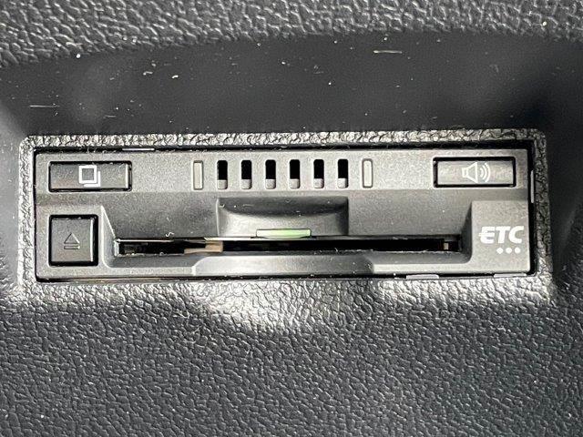 プリウス Aツーリングセレクション ユーザー買取車 禁煙車 レーダークルーズコントロール HUD 純正SDナビ LEDヘッドライト バックカメラ BSM シートヒーター ブルートゥース フルセグTV スマートキー コーナーセンサー(53枚目)