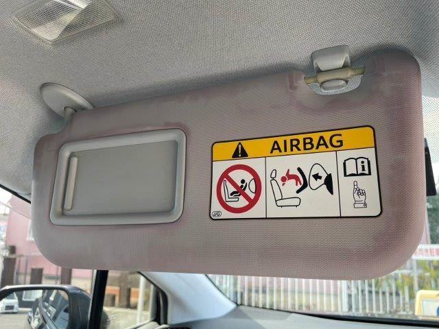 プリウス Aツーリングセレクション ユーザー買取車 禁煙車 レーダークルーズコントロール HUD 純正SDナビ LEDヘッドライト バックカメラ BSM シートヒーター ブルートゥース フルセグTV スマートキー コーナーセンサー(58枚目)