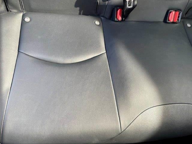 プリウス Aツーリングセレクション ユーザー買取車 禁煙車 レーダークルーズコントロール HUD 純正SDナビ LEDヘッドライト バックカメラ BSM シートヒーター ブルートゥース フルセグTV スマートキー コーナーセンサー(65枚目)