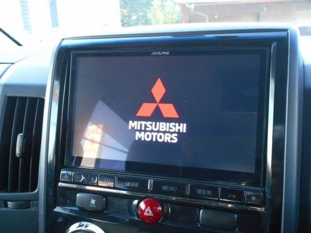 デリカD:5 シャモニー 特別仕様車 アルパイン製10.1インチフリップダウンモニター SDナビ 両側パワースライドドア フルセグTV ハーフレザーシート 禁煙車 パワーシート シートヒーター Bluetooth バックカメラ(6枚目)
