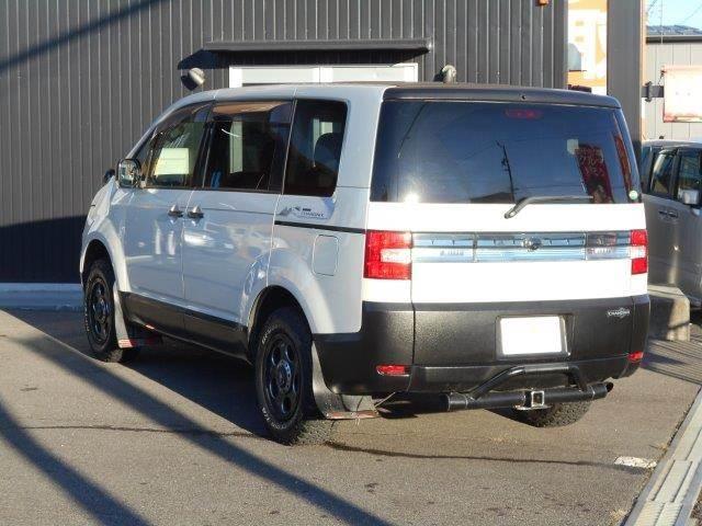 デリカD:5 シャモニー 特別仕様車 アルパイン製10.1インチフリップダウンモニター SDナビ 両側パワースライドドア フルセグTV ハーフレザーシート 禁煙車 パワーシート シートヒーター Bluetooth バックカメラ(25枚目)